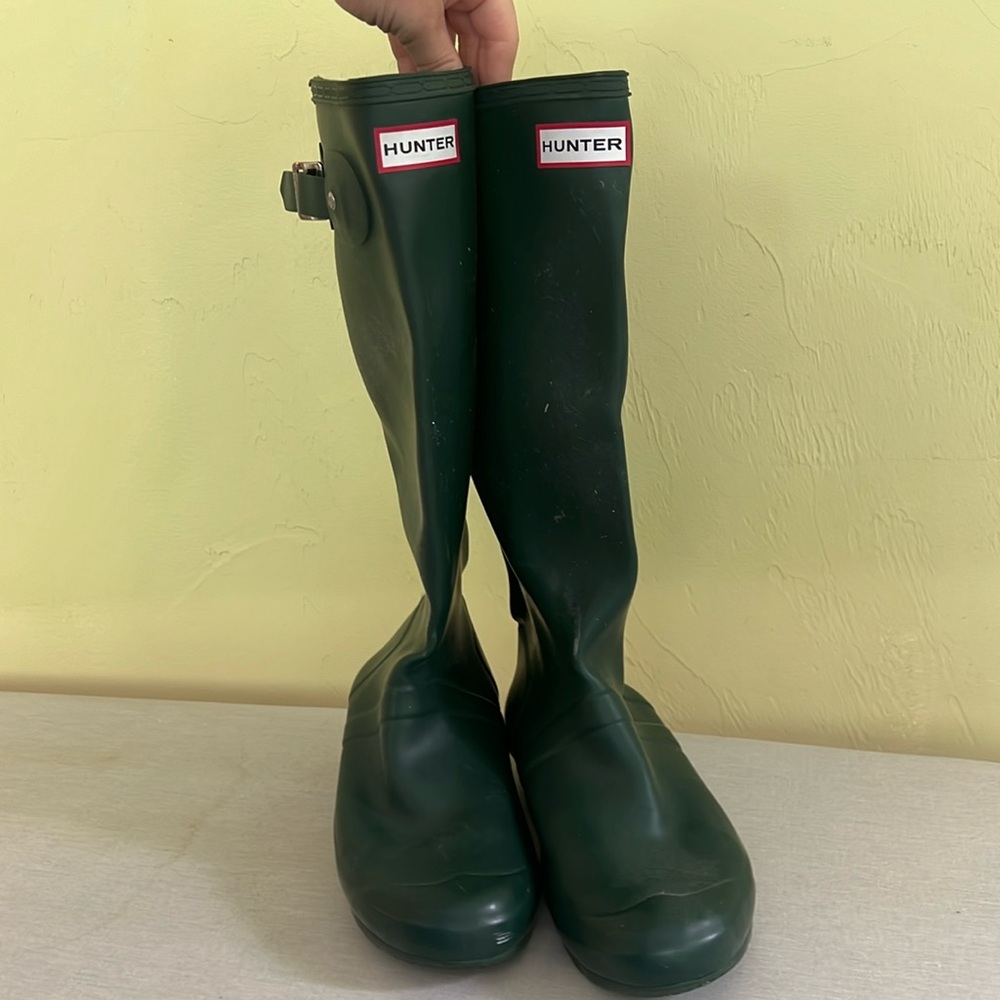 Hunter “Tourist” boots. Original Green size 7 *FOLDABLE/PACKABLE*